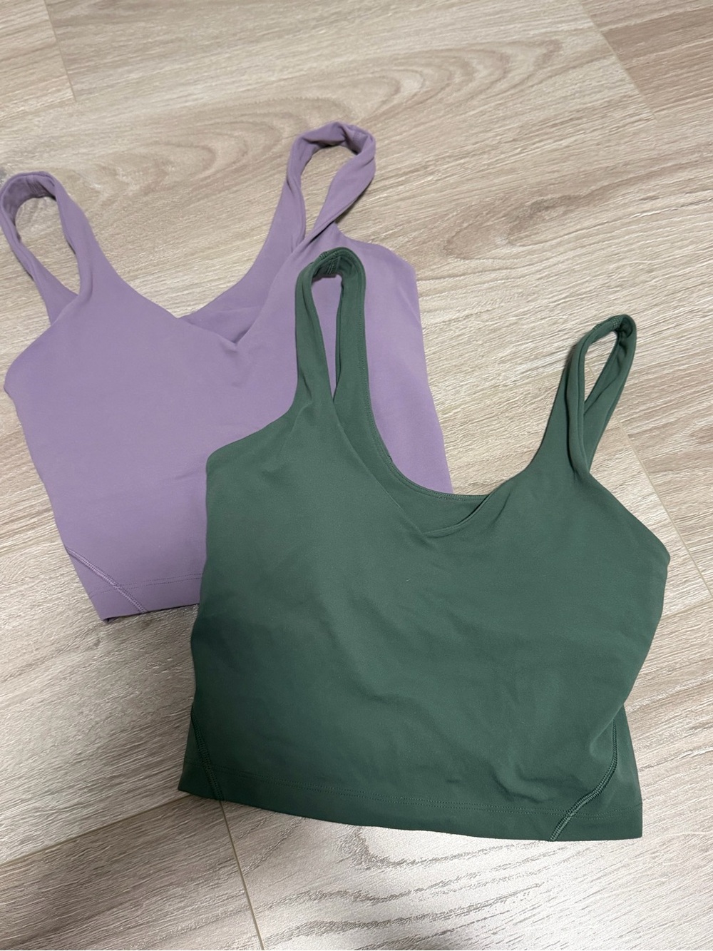 Lululemon Seamless V-Neck Crop Bralette - Green & Lavender